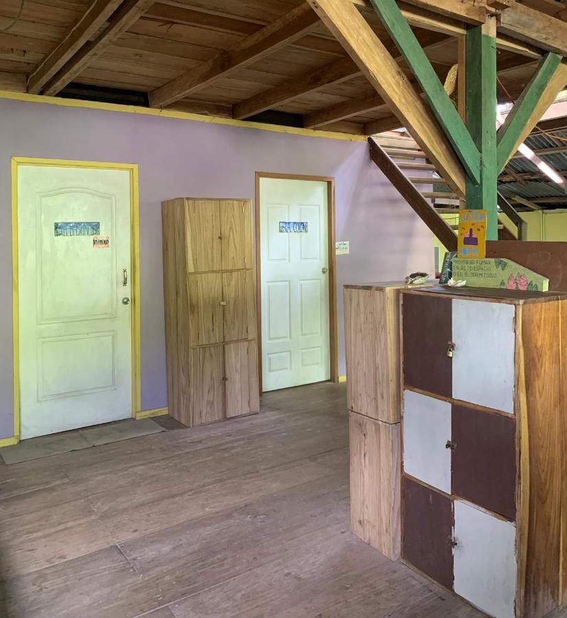 Surf Camp Hotel Bocas del Toro Eksteriør billede